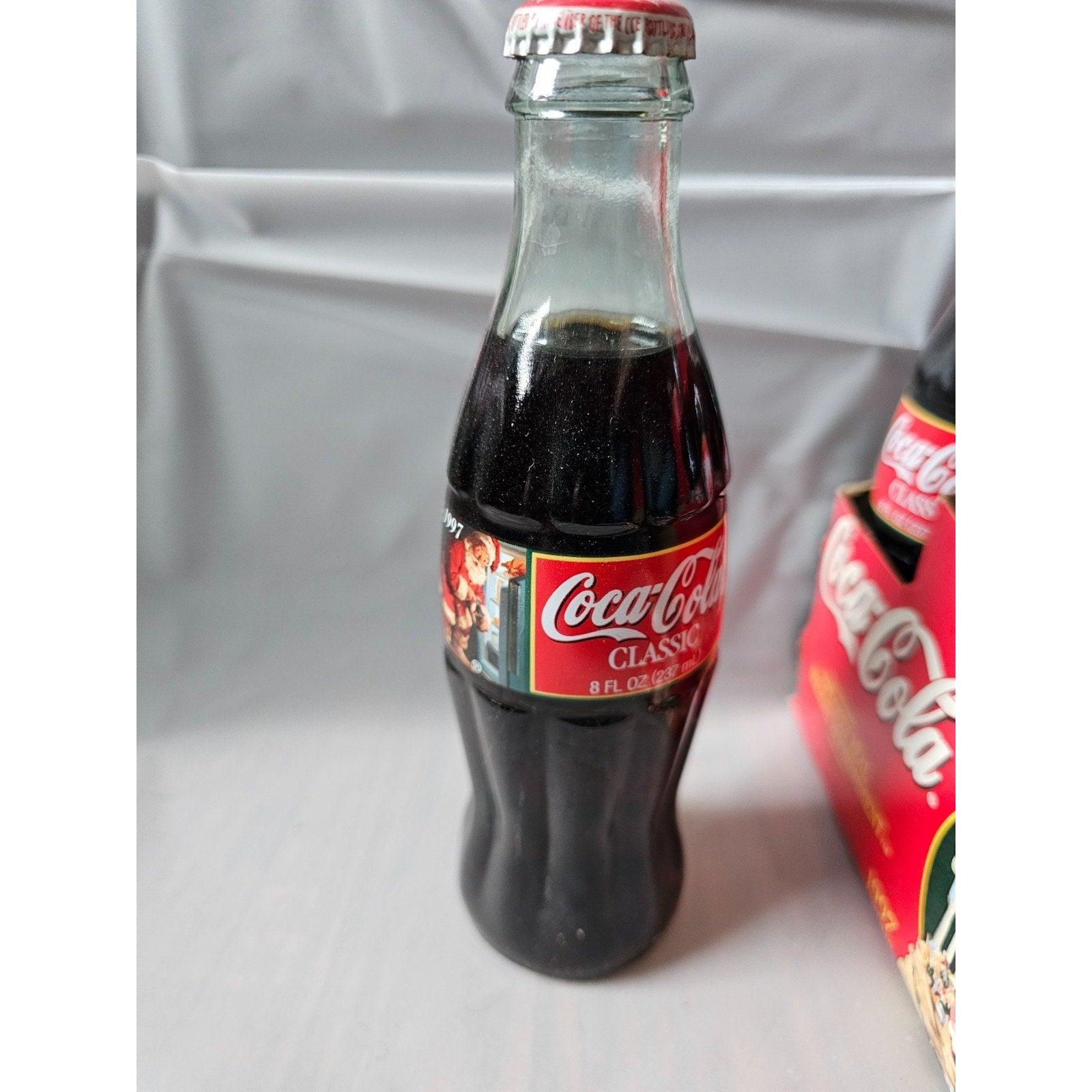 1997 Coca-Cola Classic, Christmas Edition, 6-pack of 8 oz Glass Bottles Unopened