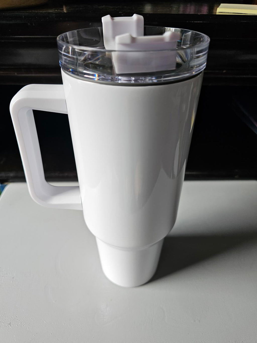 40oz White Insulated Travel Mug with Handle & Lid – Sublimation Ready / Blank
