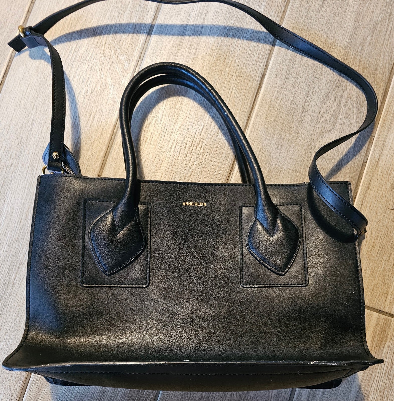 Anne Klein Black Structured Satchel Tote – Gold Lion Emblem – Top Handle & Cross