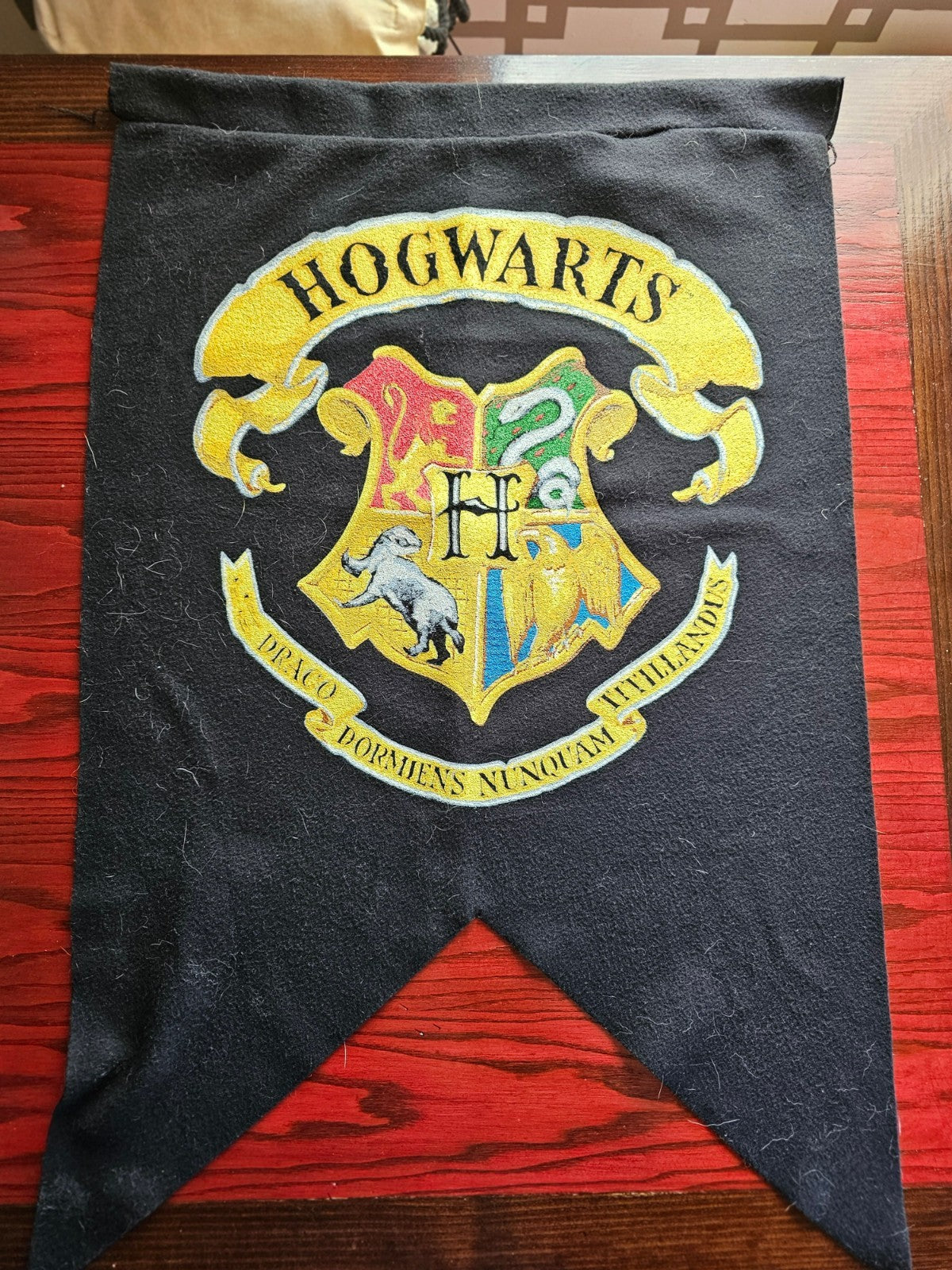 Hogwarts Felt Wall Banner – Official Harry Potter – Rubie's – 2017 – Used