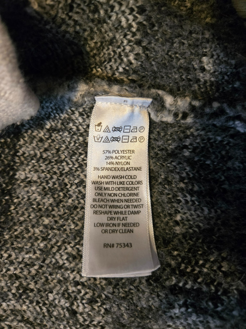 Tahari Tribal Print Belted Wrap Cardigan – S/M – Black Cream Gray – Cozy Layered