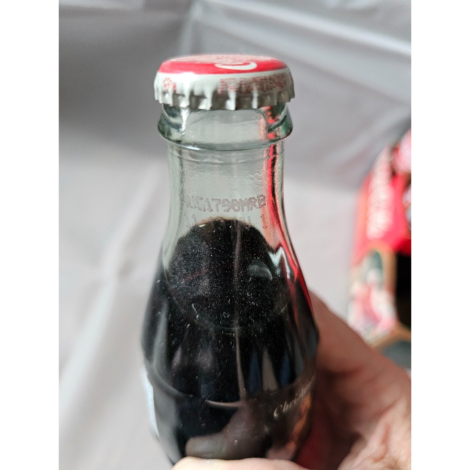 1997 Coca-Cola Classic, Christmas Edition, 6-pack of 8 oz Glass Bottles Unopened