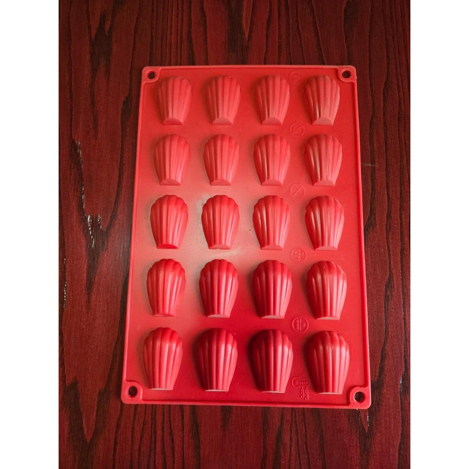 EORTA Silicone Madeleine Pan 20 Cavity Red Shell Mold Baking Tray