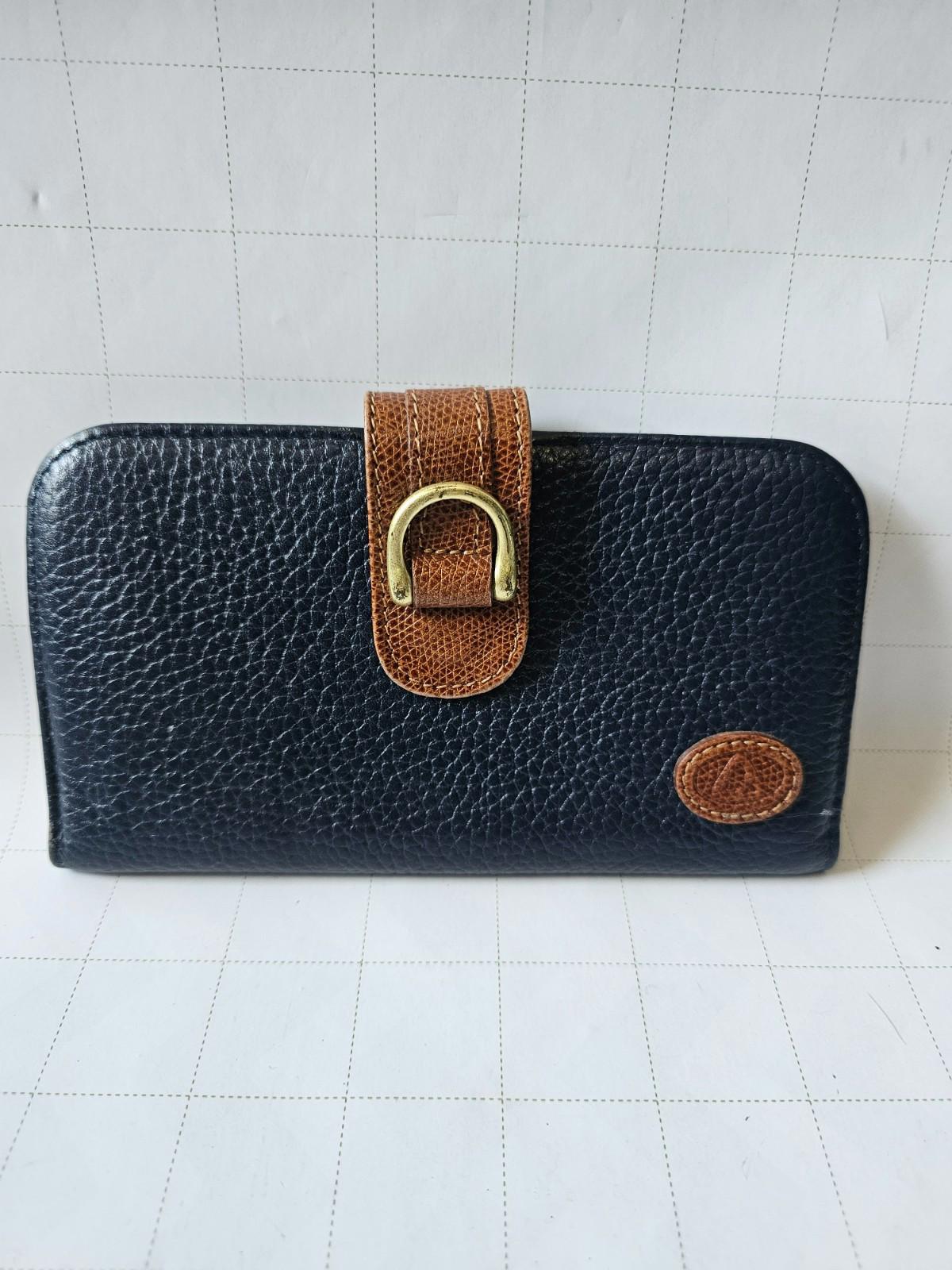 Stone Mountain Women's Black Leather Wallet - Classy & Sassy!