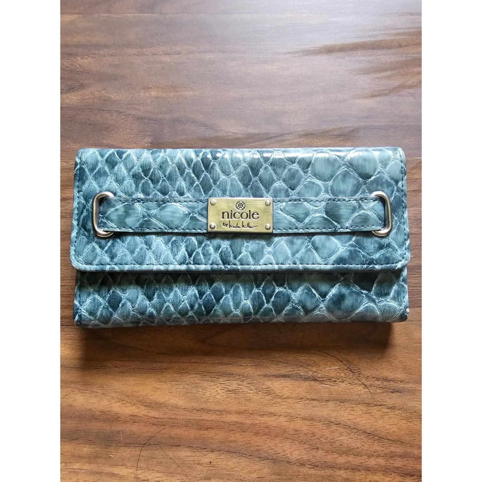 Nicole Miller Blue Snake-Print Wallet - Classy & Sassy!