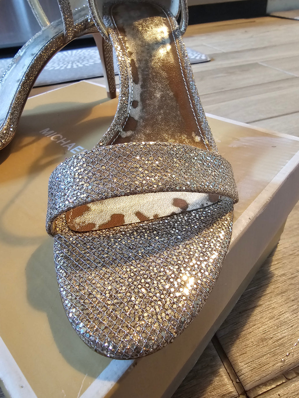Michael Michael Kors Glitter Strappy Heels – Gold Sparkle – Size 8M