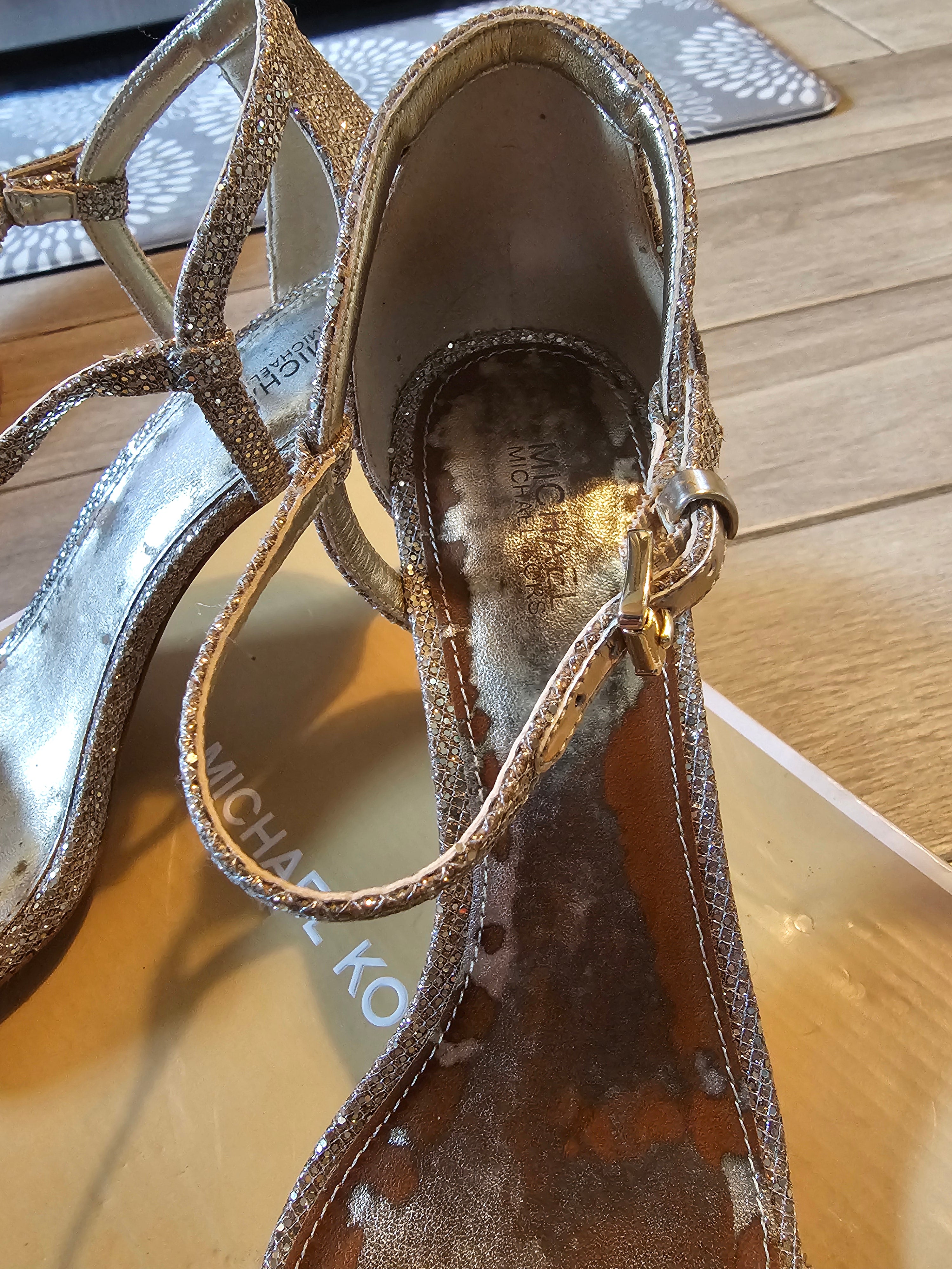 Michael Michael Kors Glitter Strappy Heels – Gold Sparkle – Size 8M