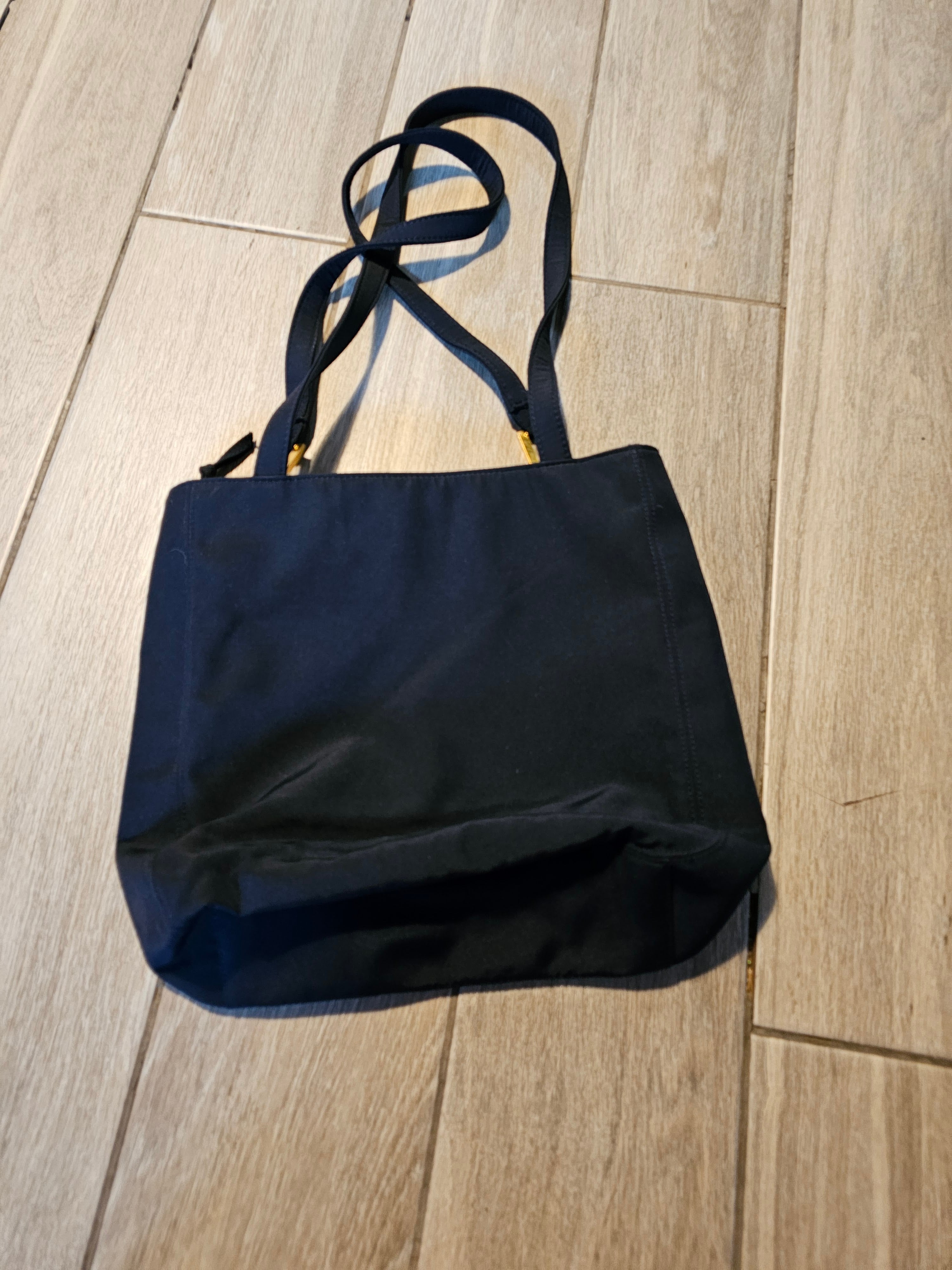 Liz Claiborne Navy Nylon Shoulder Tote – Gold Hardware – Everyday Bag