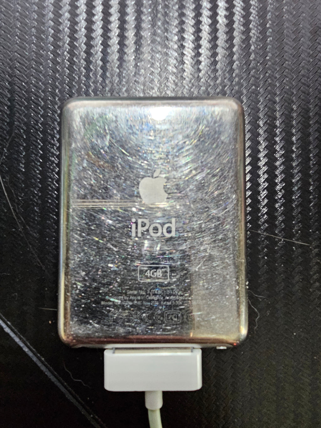 Apple iPod Nano 3rd Gen – Silver – 4GB – For Parts/Repair