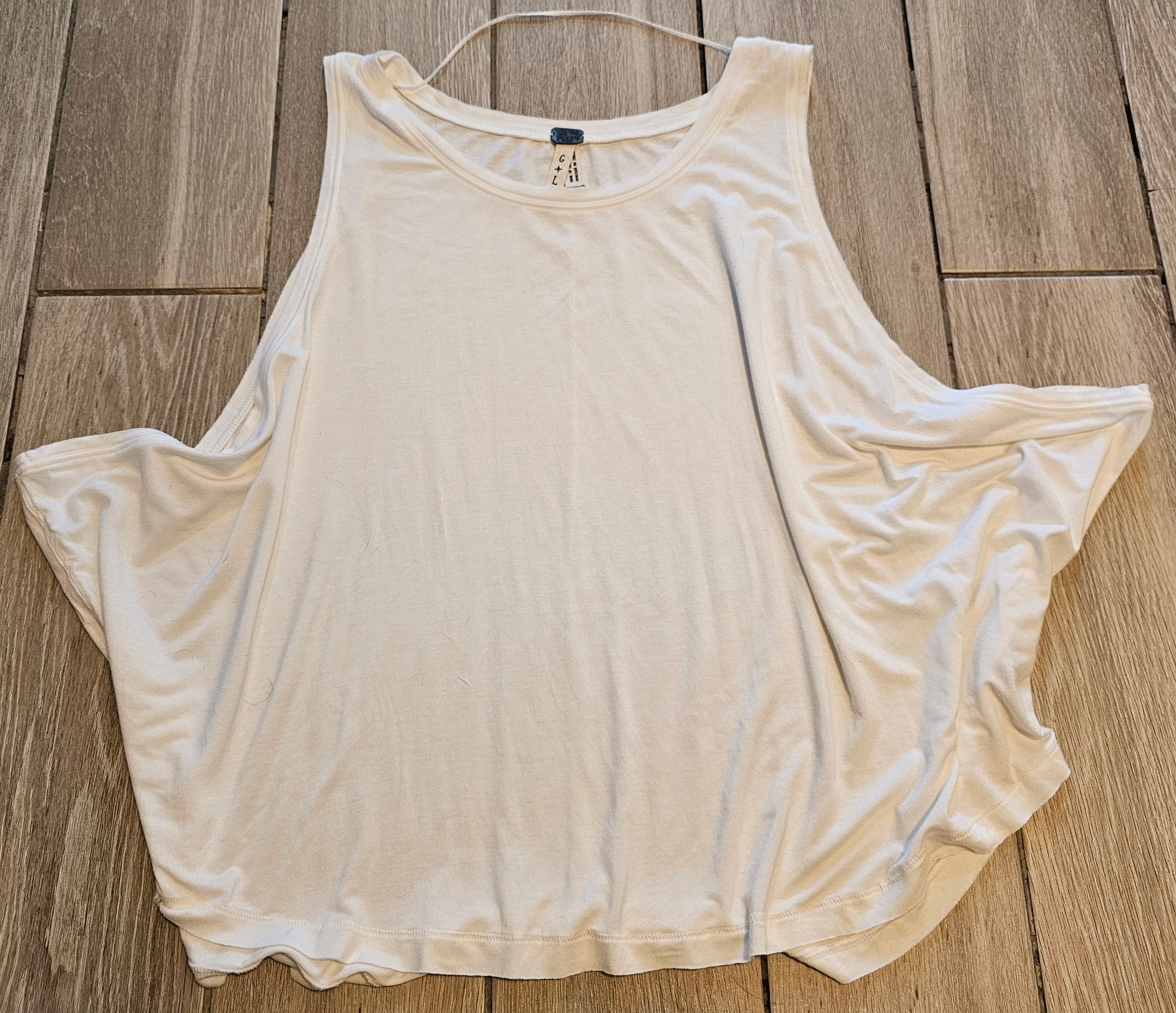 We The Free White Oversized Tank – Size Large