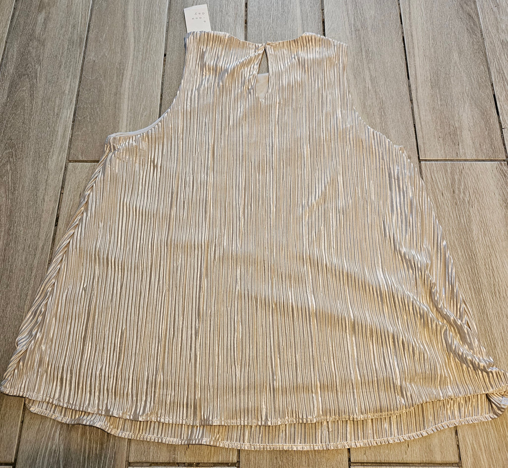 A New Day Metallic Pleated Tank Top – Champagne Gold – Size Large (NWT)