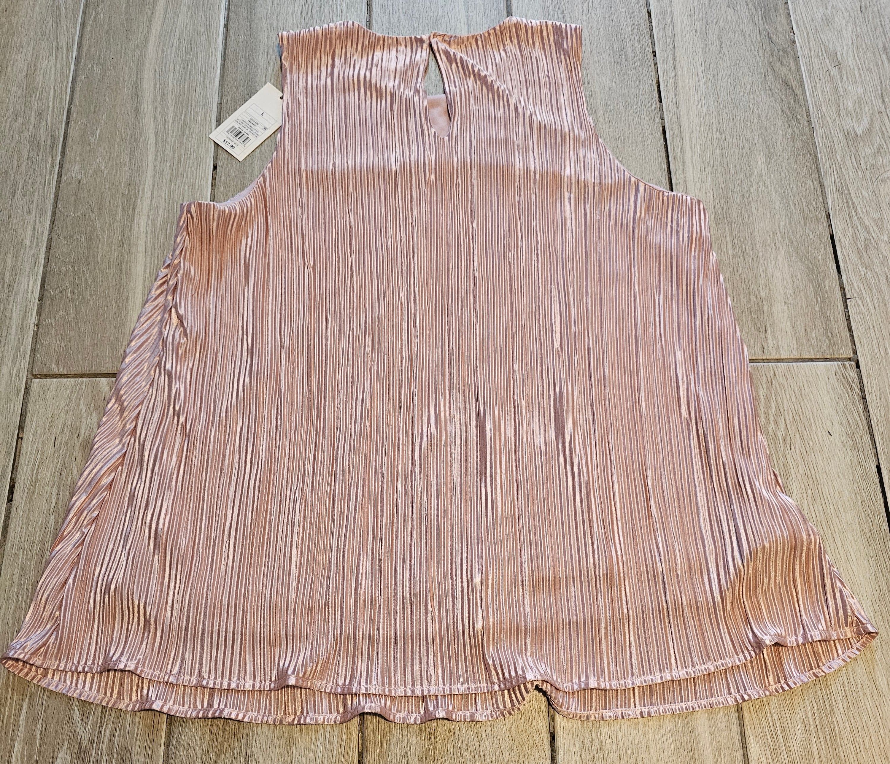 A New Day Metallic Pleated Tank Top – Rose Gold – Size Large (NWT)