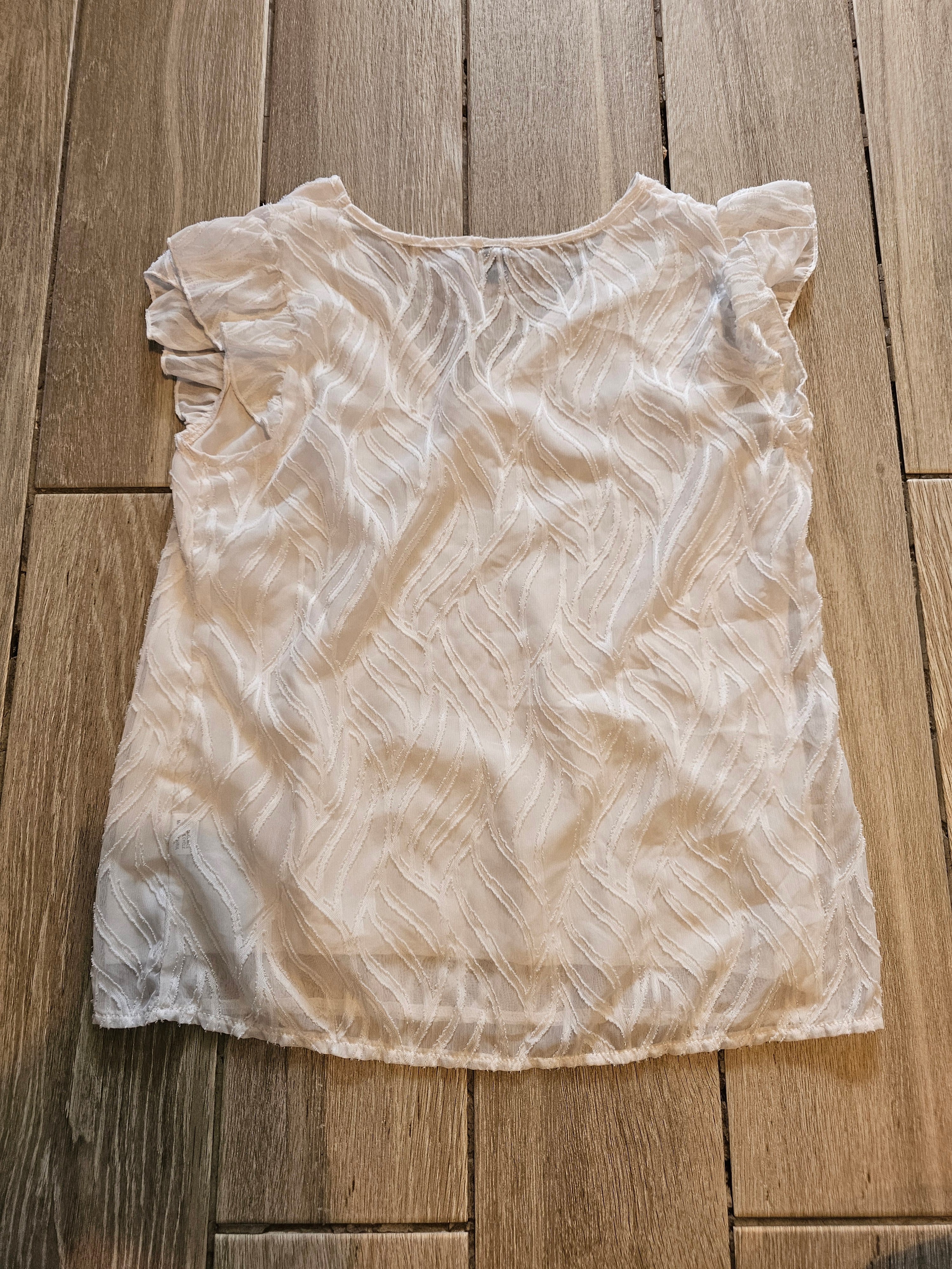 Niay White Sheer Flutter Sleeve Blouse – Women’s Small (EU 36 / US 4)