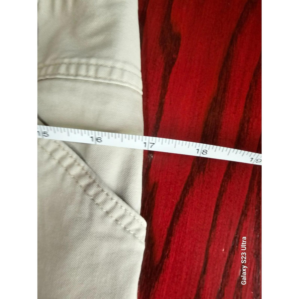 Charter Club Cream Crop Pants Size 8 Classic Fit Button Hem Casual