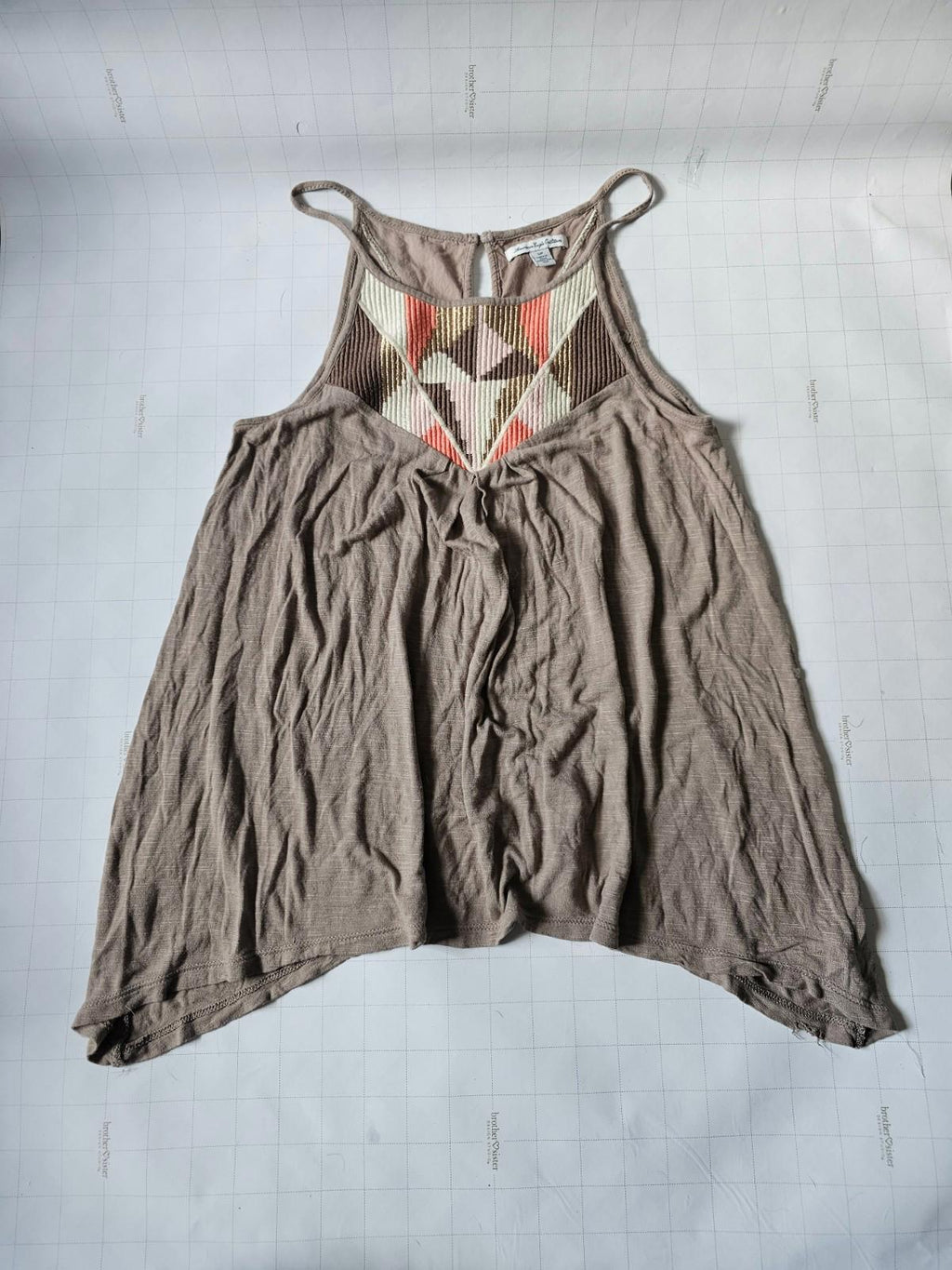 American Eagle Women's Embroidered Tank Top Size Small