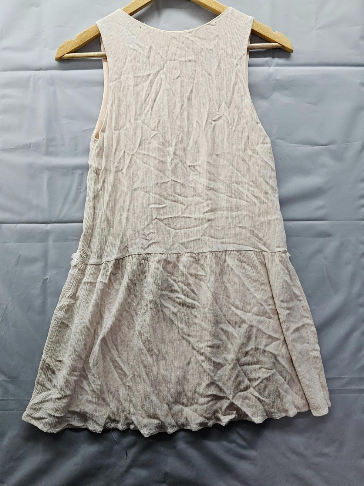 Altar’d State Cream Lace Trim Tank Top Small Flowy Boho Layering Shirt