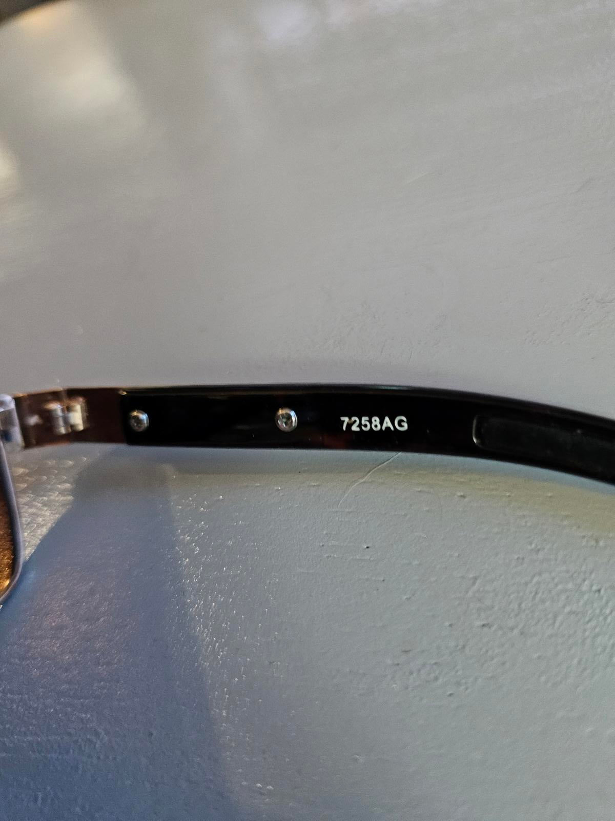 Aviator Sunglasses UV400 Brown Gradient Gold Frame Everyday Chaos Ready