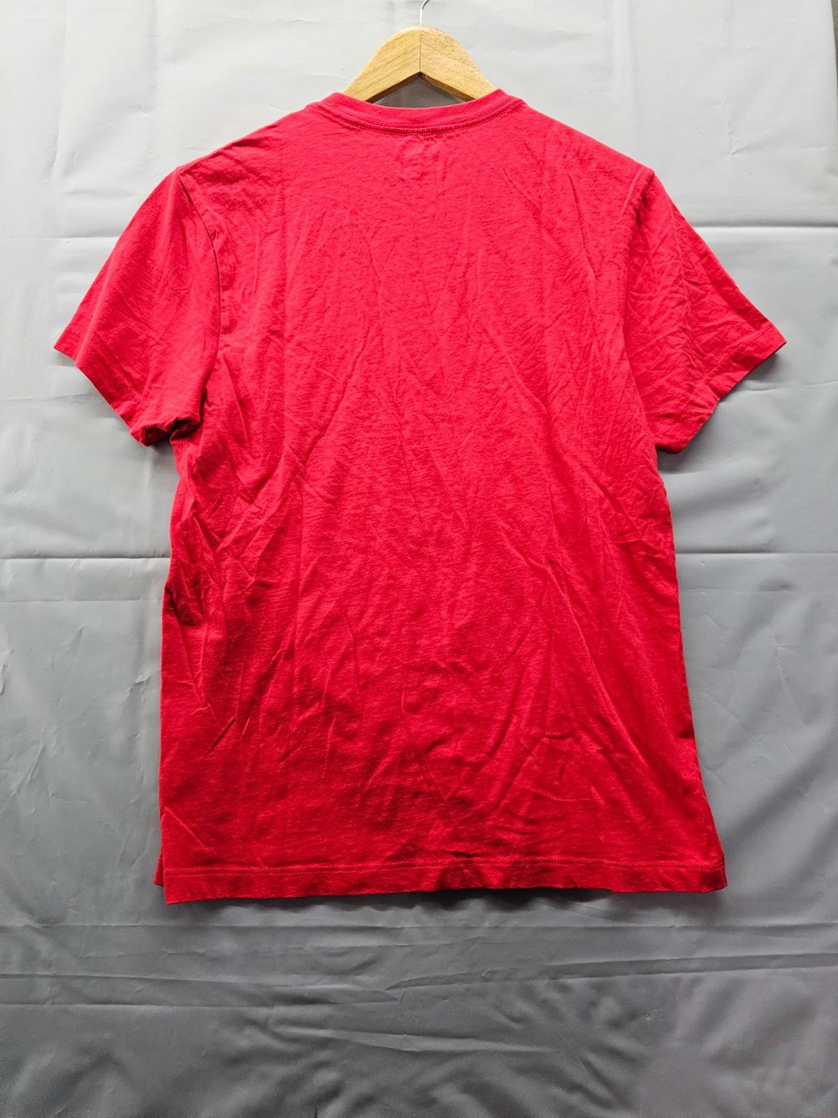 J.Crew Red Pocket T-Shirt Men's Medium Slim Washed Cotton Crew Neck Tee