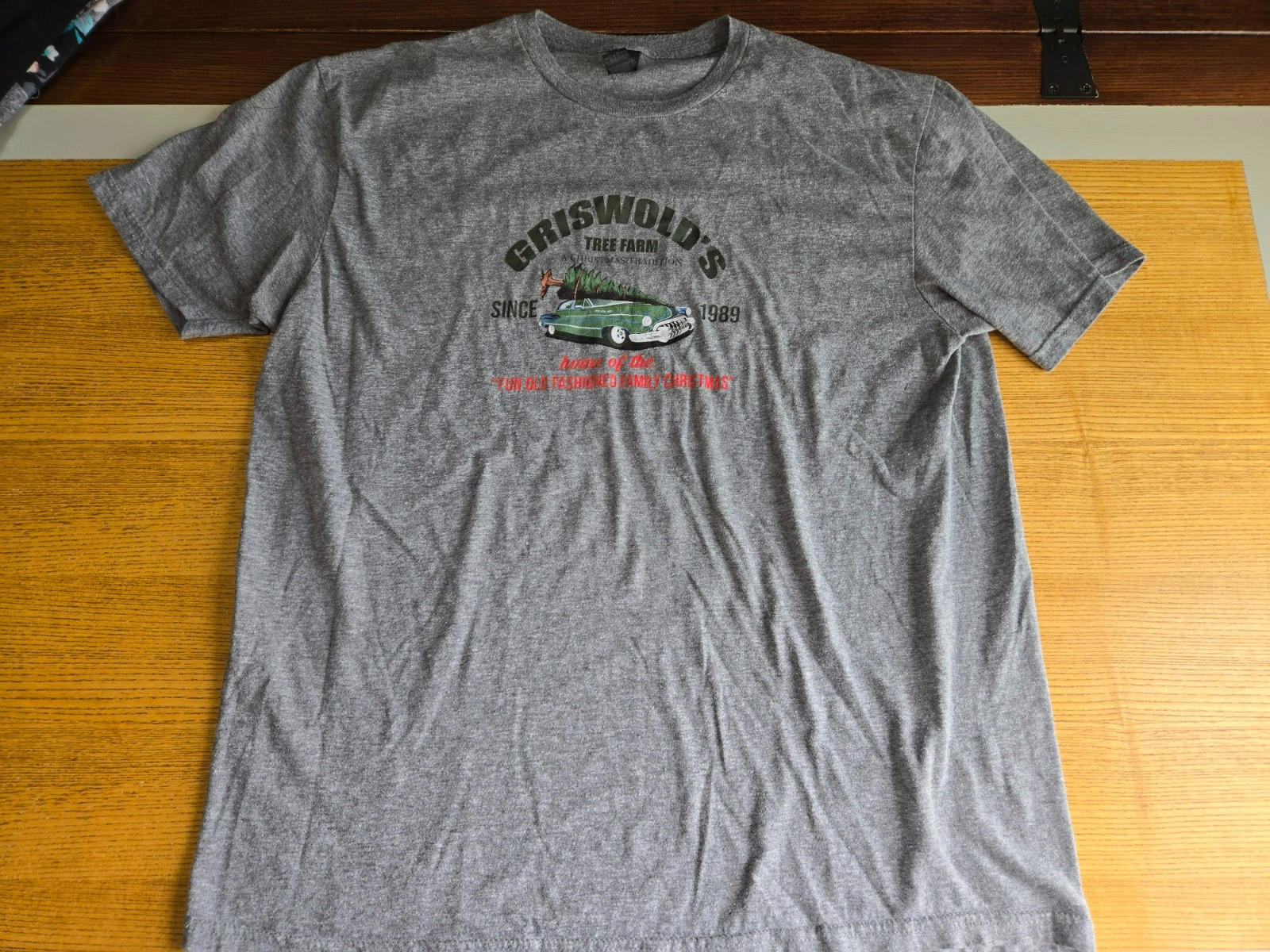 Griswold's Family Christmas Tee Size L Used Funny Holiday T Shirt