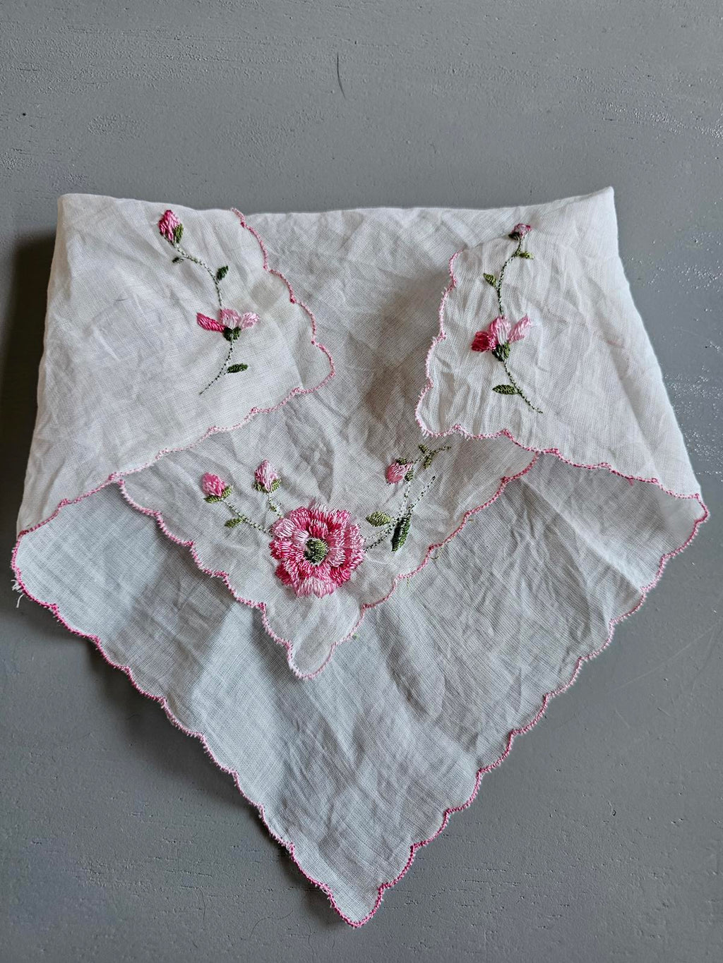 Delightfully Dainty Hand Embroidered Floral Cloth