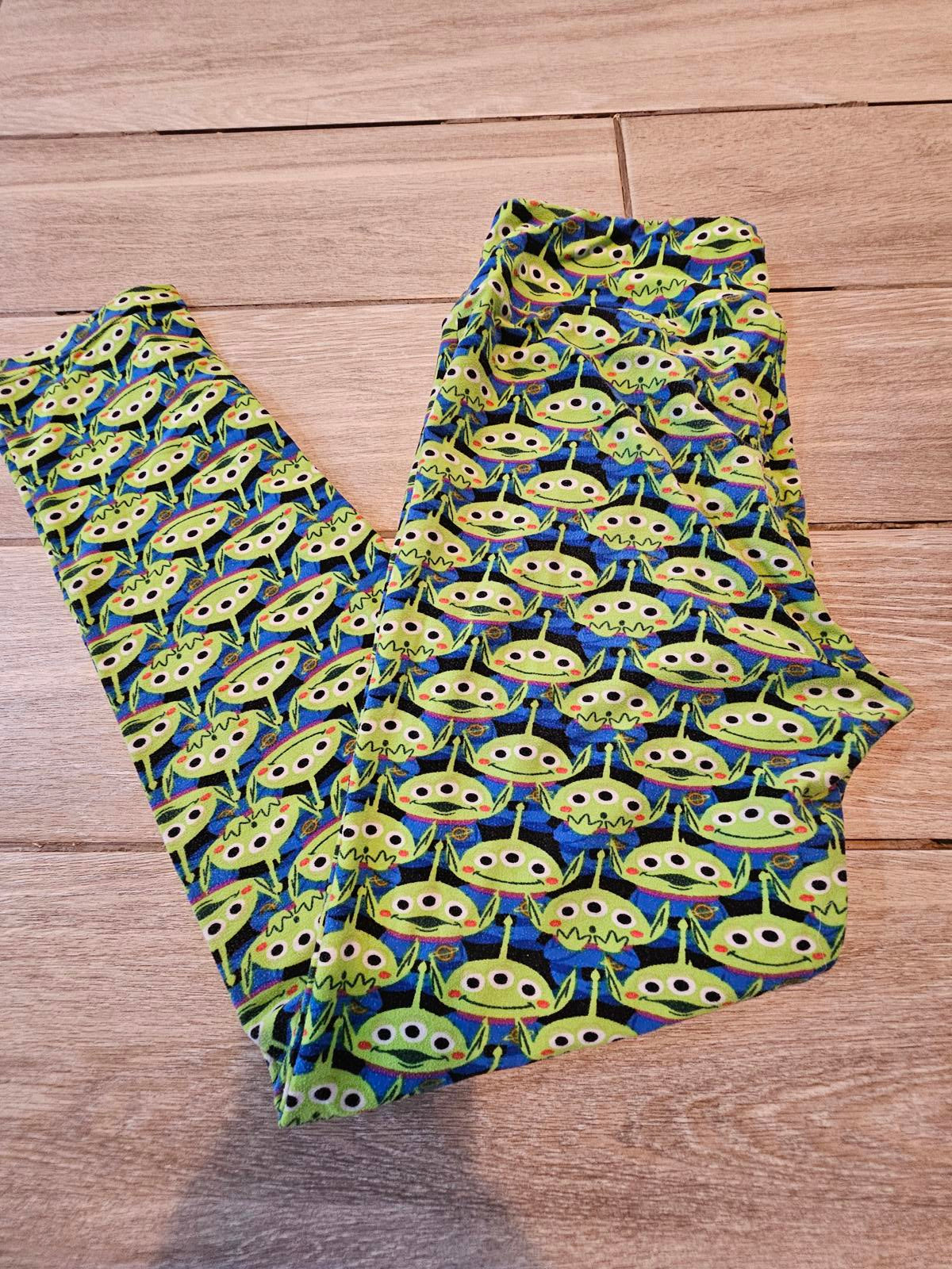 LuLaRoe Leggings One Size OS Green Blue Alien Print Soft Stretch