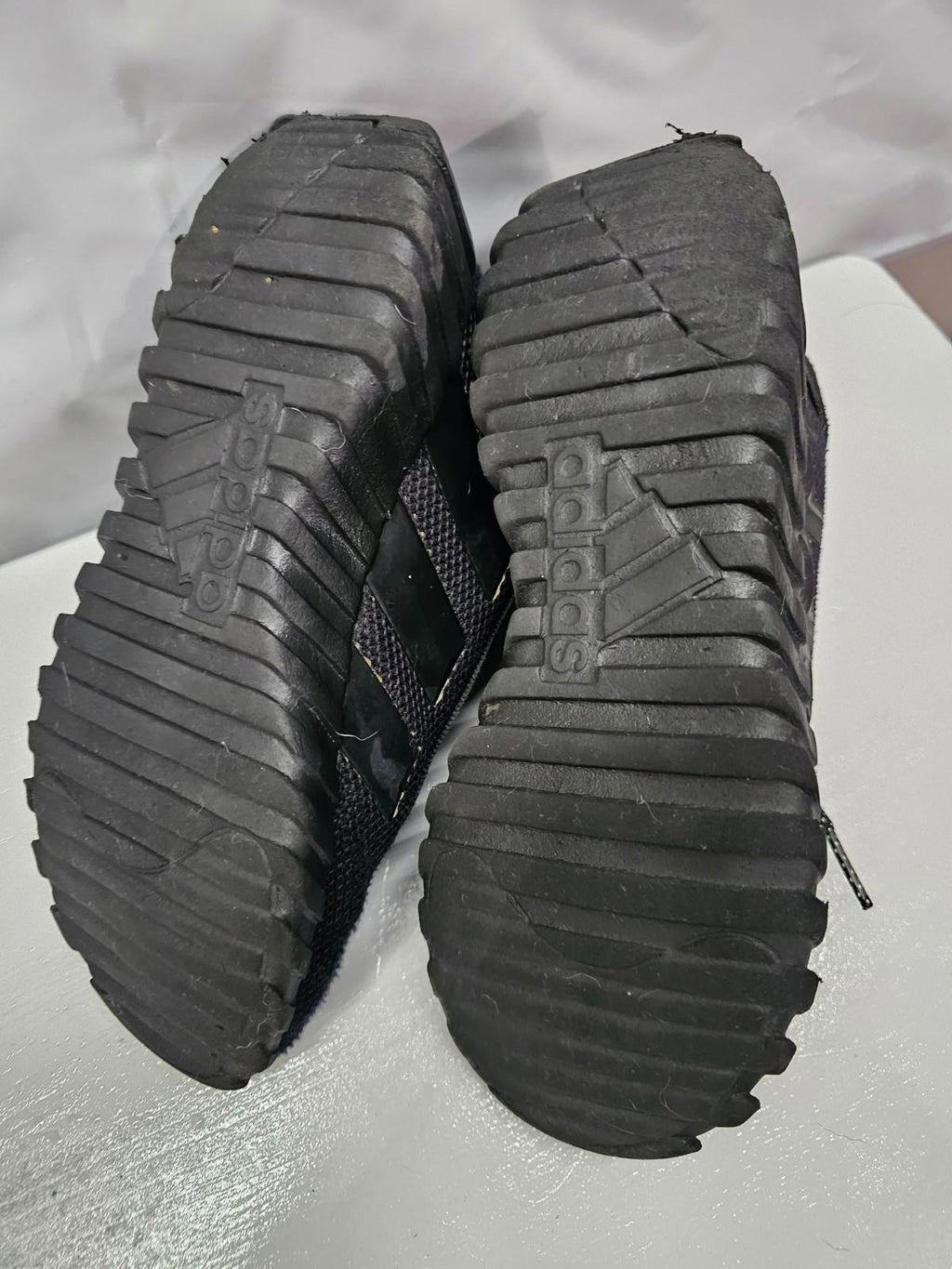 Adidas Women’s Sneakers Black Knit Running Shoes Size 3 Youth / Women’s 4.5