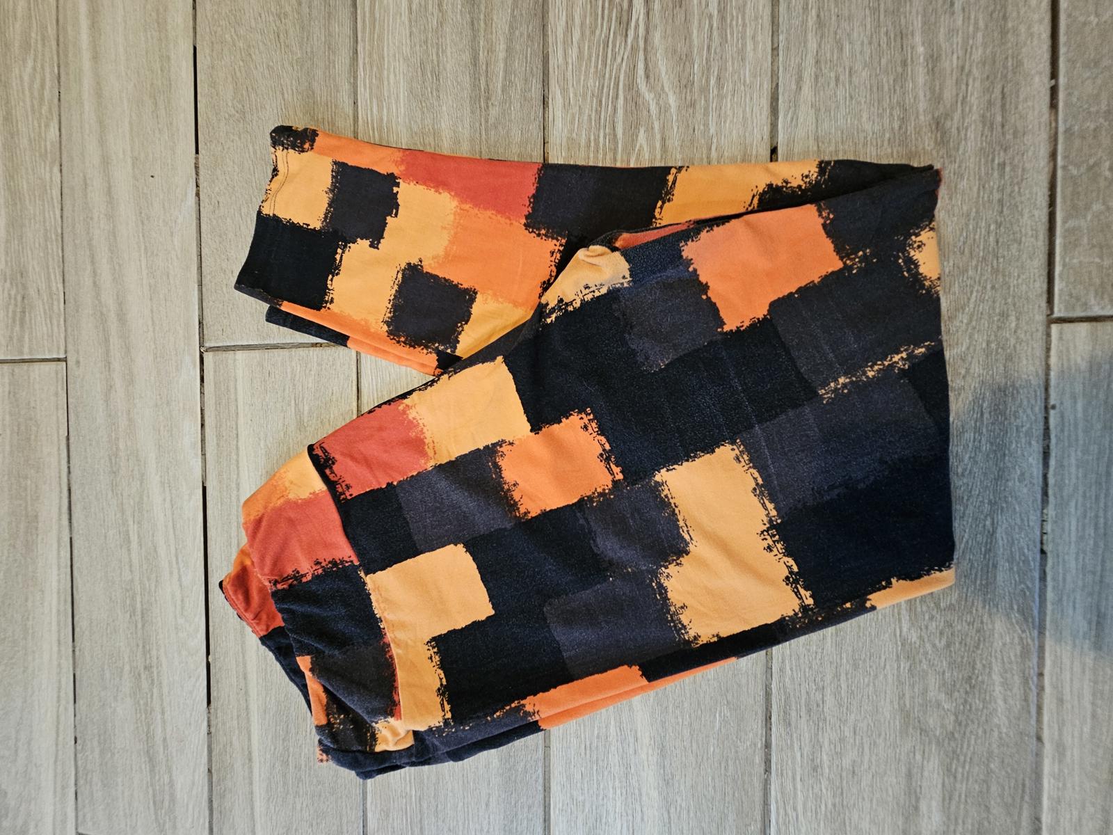 Lularoe TC2 Leggings Orange Black Plaid Brush Print Halloween Colors