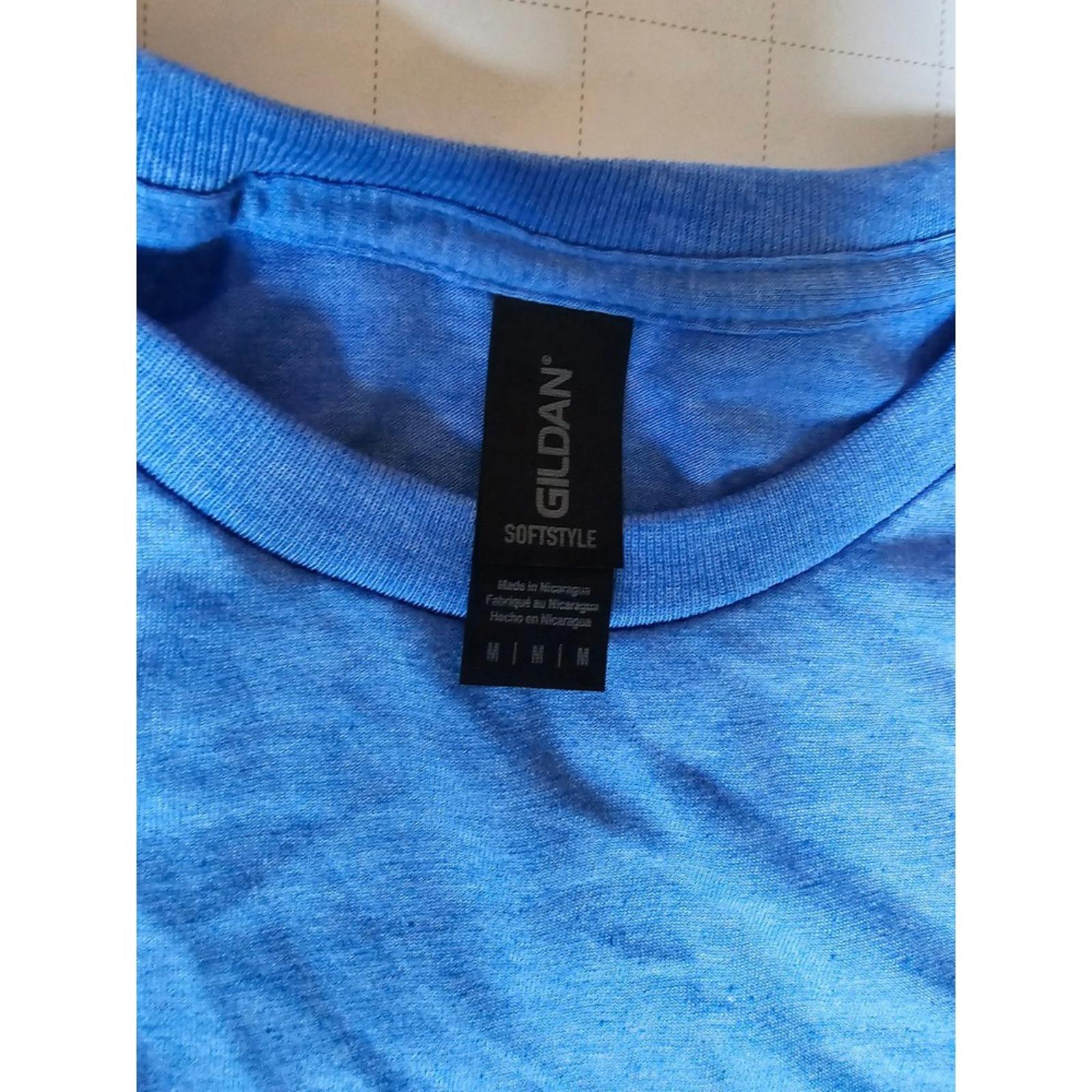 NEW Gildan Softstyle Mens Blue Heather T Shirt Size M Cotton Blend
