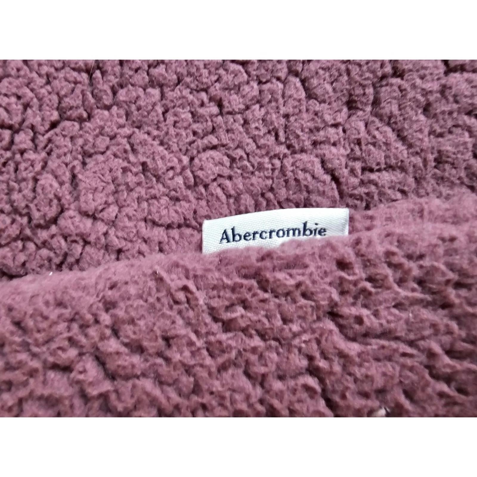 Abercrombie and Fitch Mauve Sherpa Fleece Pullover Women's Large