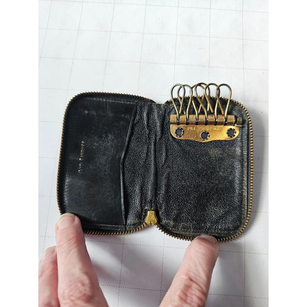 Vintage Black Leather Zip Wallet with Retro Flair