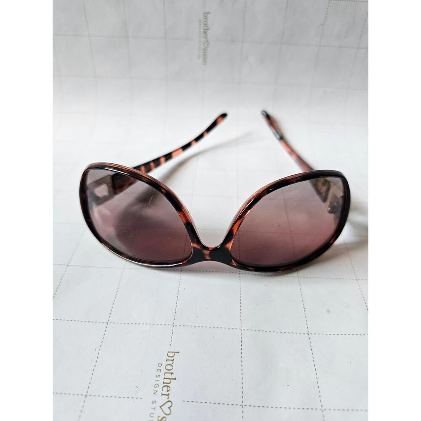 Foster Grant Poppet Polarized Tortoiseshell Sunglasses