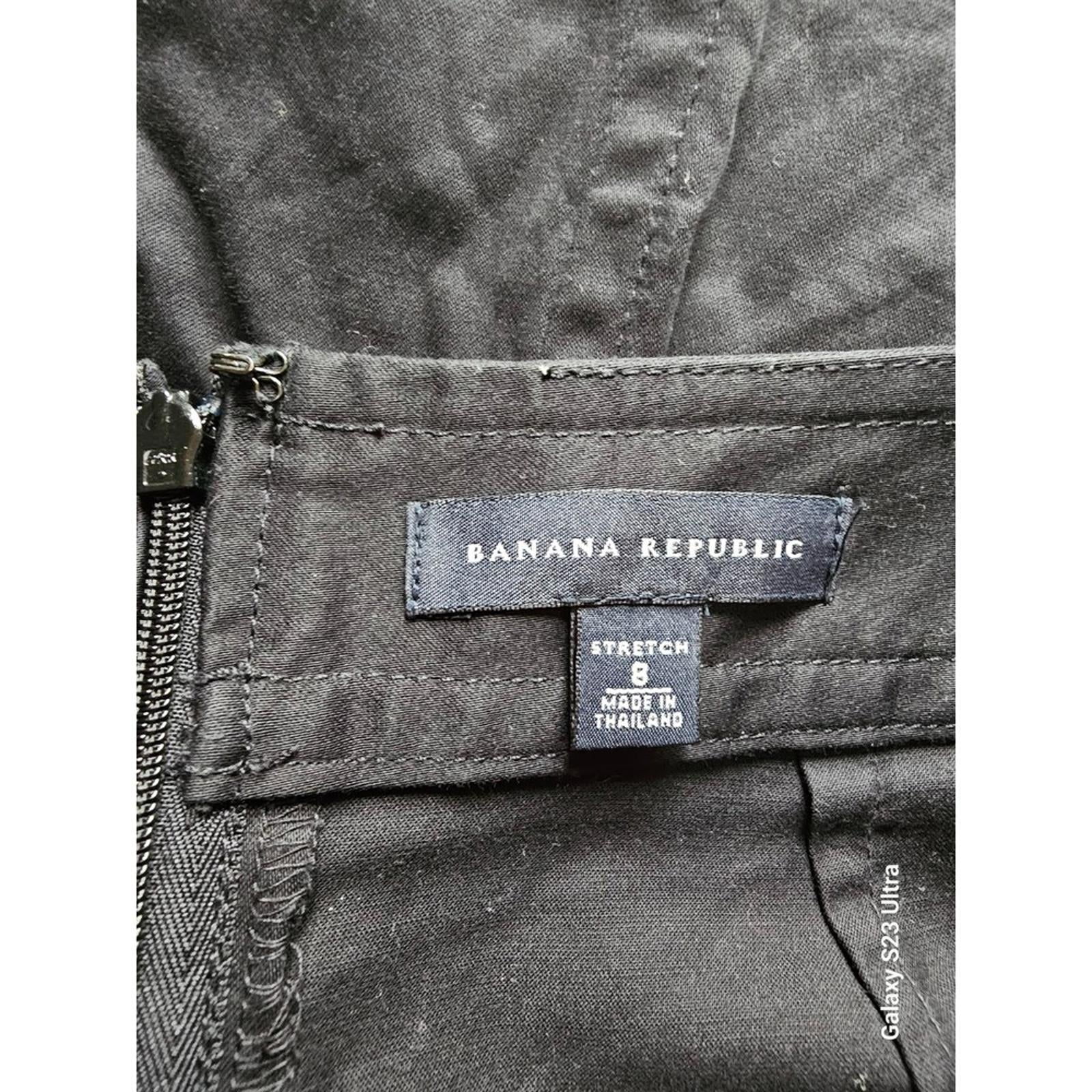 Banana Republic Black Stretch Skirt Size 8 Side Zip Classic Office