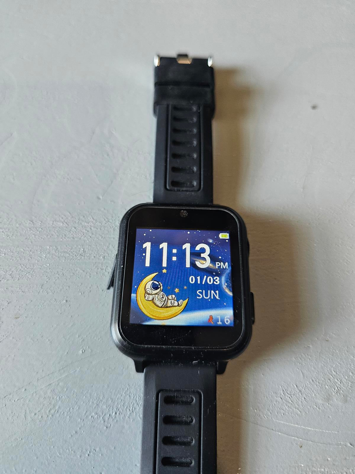 Black Bluetooth Smartwatch Powers On Fitness Tracker Style Preowned