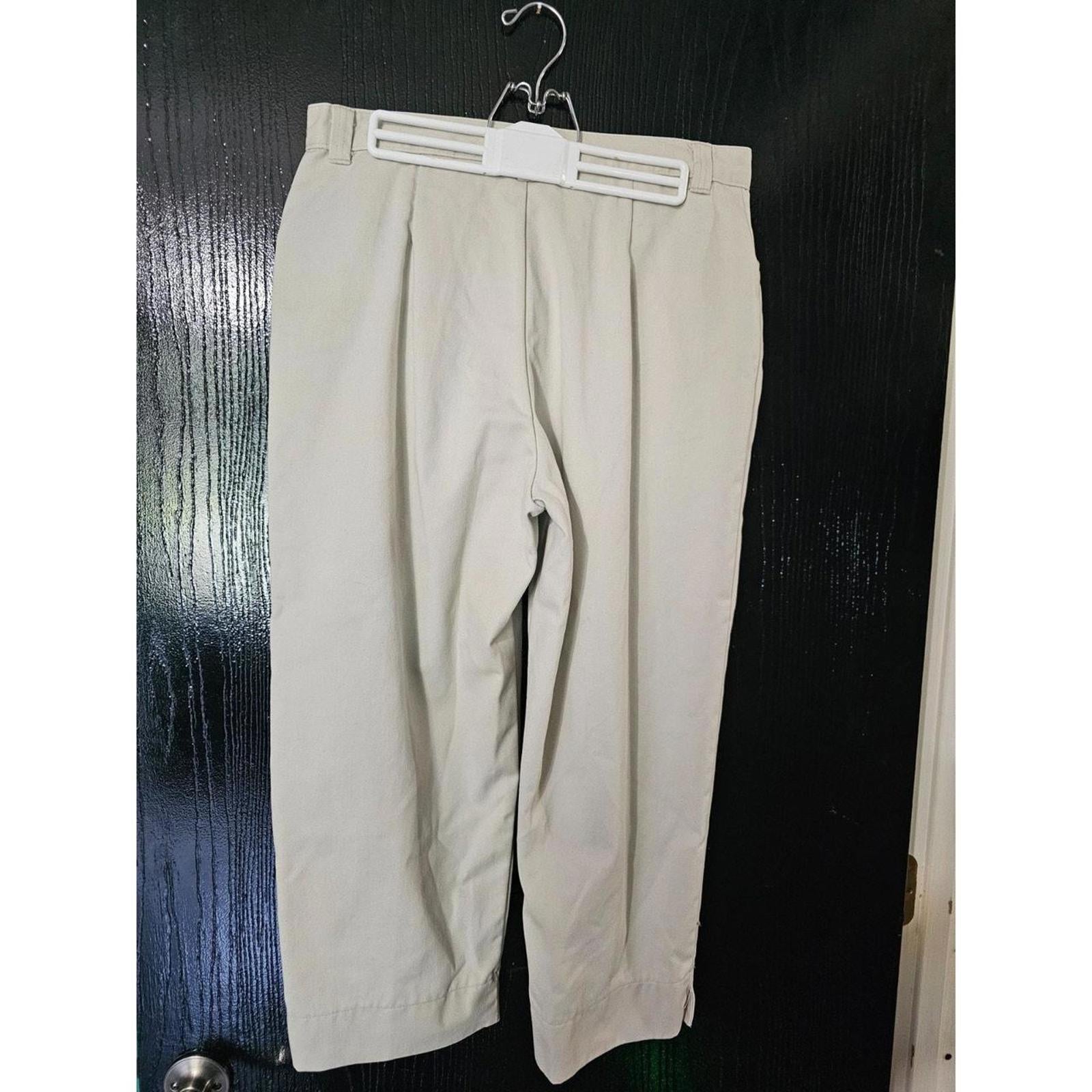 Riders Tan Khaki Pants Size 12M Straight Leg Stretch Comfort Fit