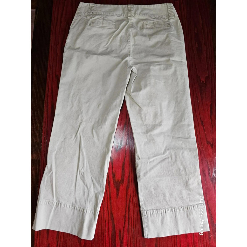 Charter Club Cream Crop Pants Size 8 Classic Fit Button Hem Casual