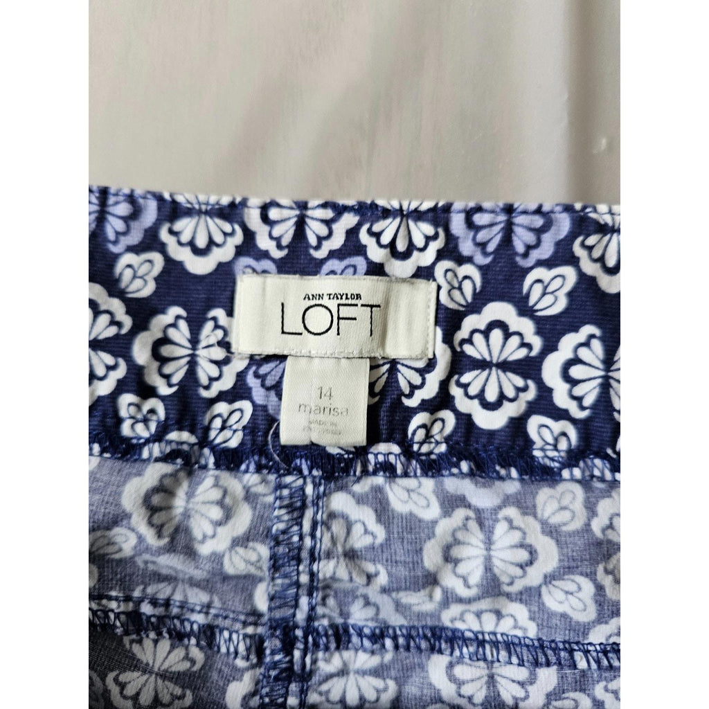 Ann Taylor LOFT Blue Floral Capri Pants 14 Cropped Button Tab Mid Rise