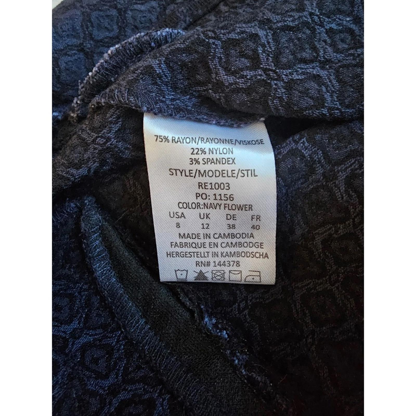 Rekucci Navy Floral Jacquard Slim Pants Size 8 Stretch Pull On Trousers