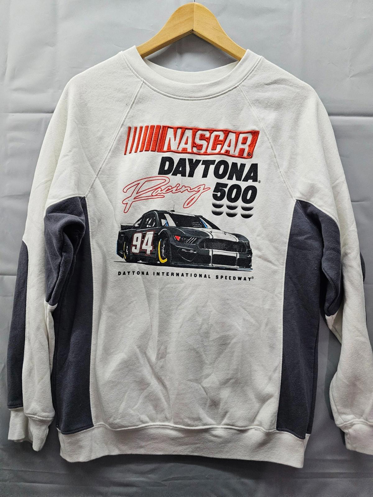 NASCAR Daytona 500 Sweatshirt White Gray Colorblock Crewneck Size Medium