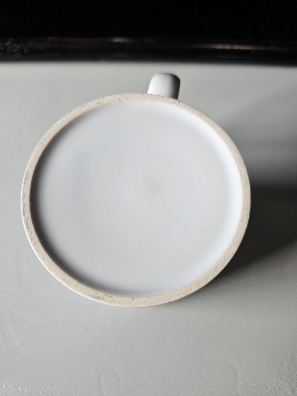 Classic White Ceramic Mug 10oz Blank Coffee Tea Cup for Custom or Everyday Use