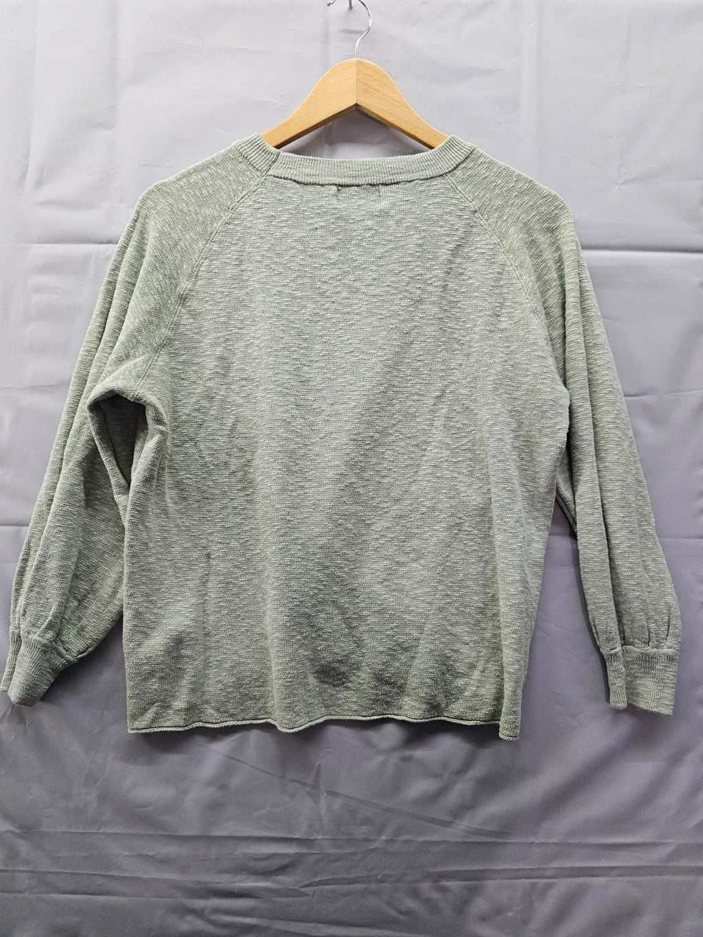 BeCool Sage Green Lightweight Knit Sweater L Casual Everyday Comfy Top