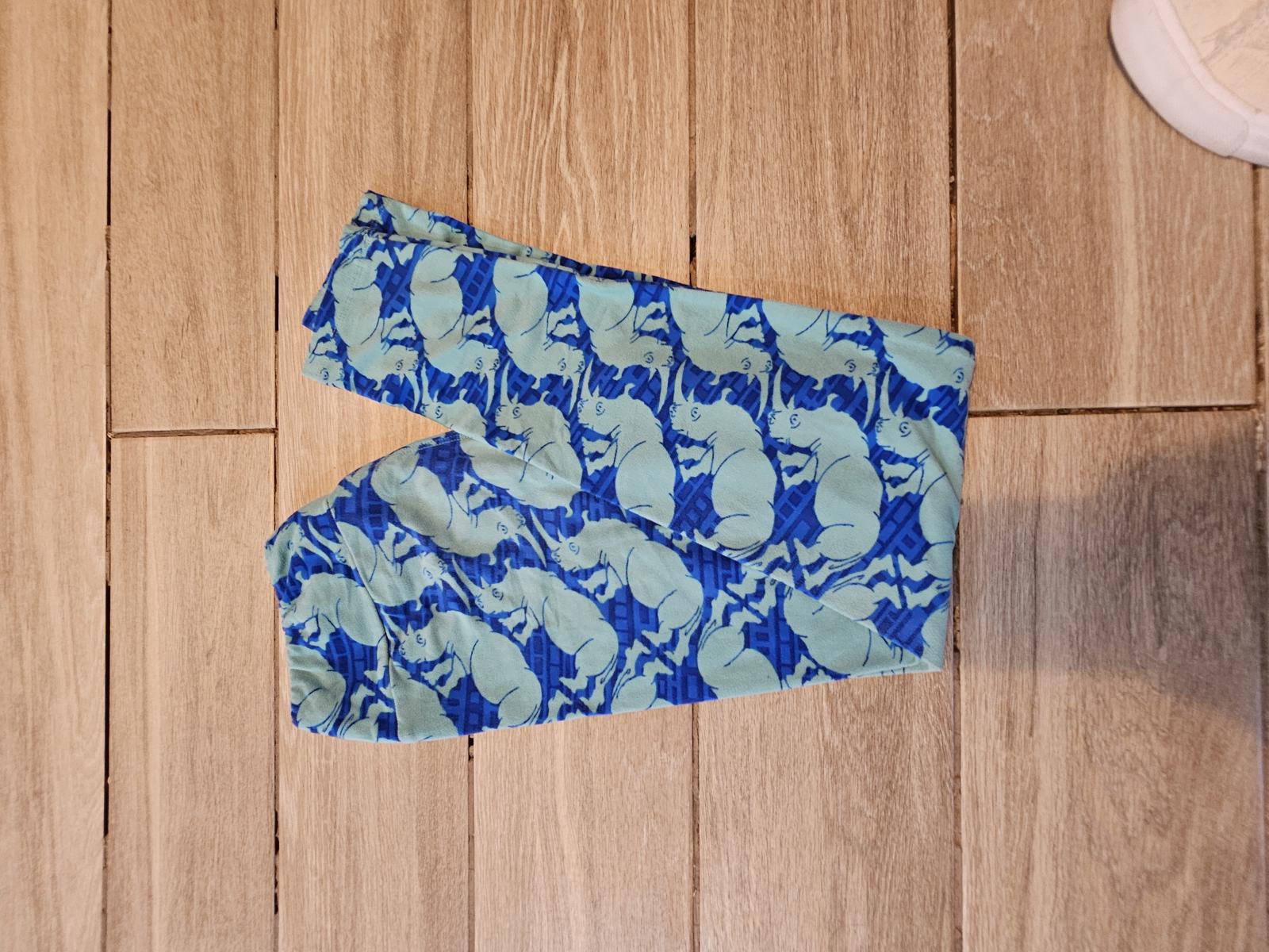Lularoe OS Leggings Blue Green Rhino Print Buttery Soft Animal Pattern