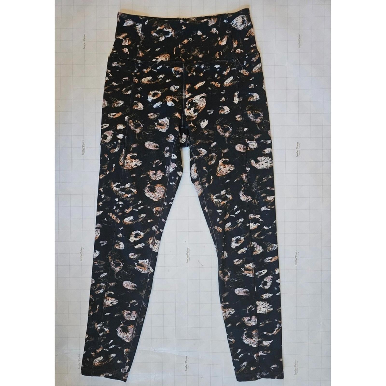 Marika Leopard Print High Waist Leggings Medium Stretch Pockets Athletic