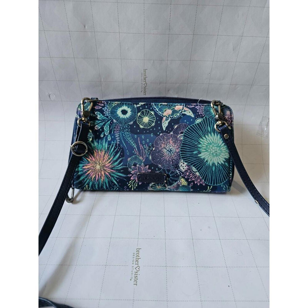 Sakroots Crossbody Bag - Floral Fun on the Go!