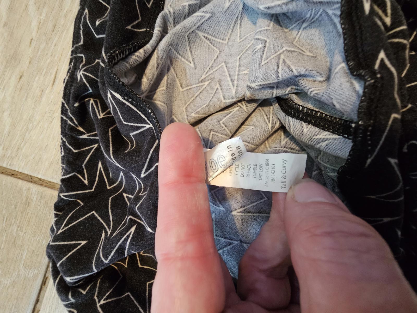 Lularoe TC Leggings Black White Star Print Soft Stretch Buttery