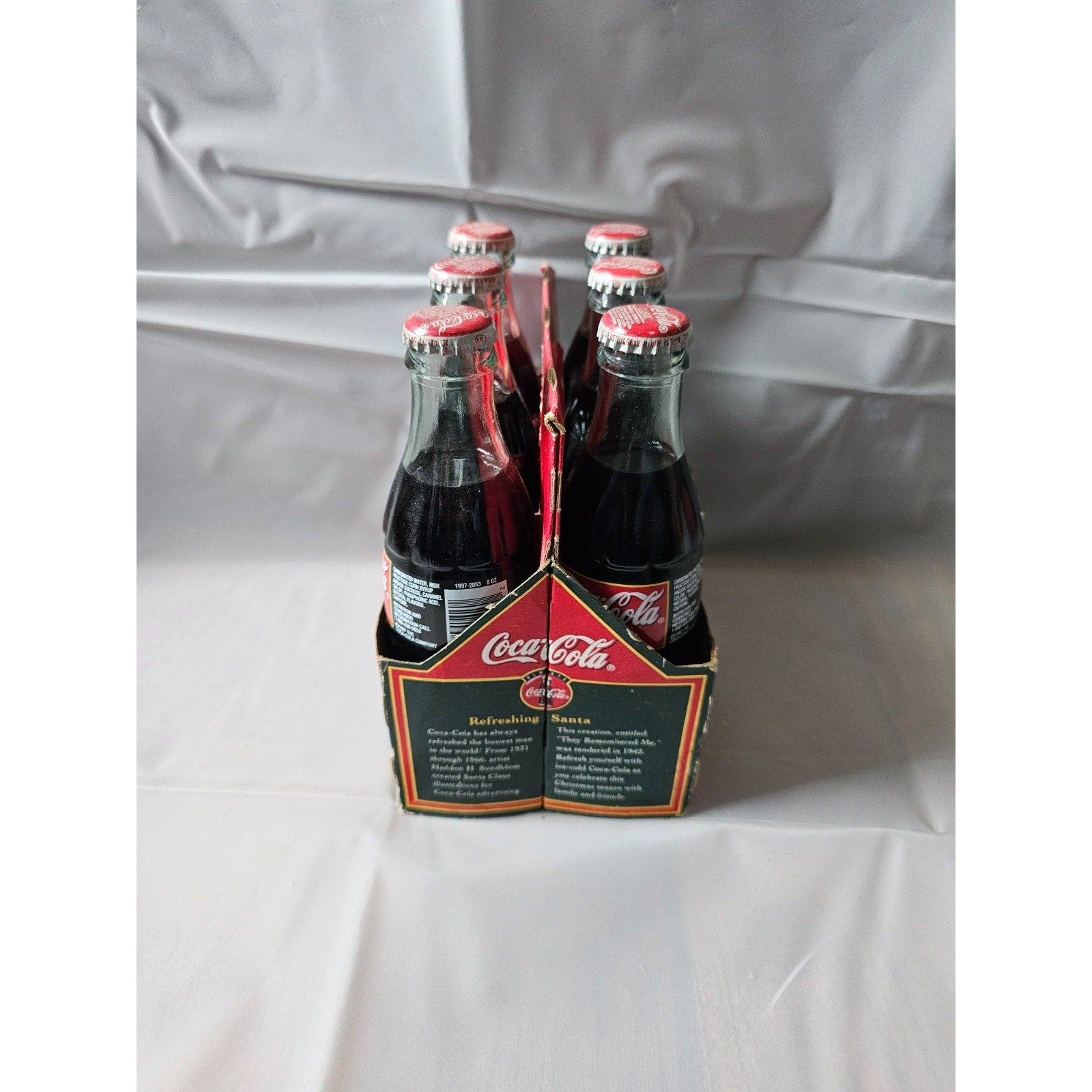 1997 Coca-Cola Classic, Christmas Edition, 6-pack of 8 oz Glass Bottles Unopened