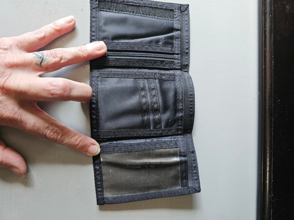 Vintage Michael Jordan Cologne Black Nylon Trifold Wallet – 1990s MJ Promo