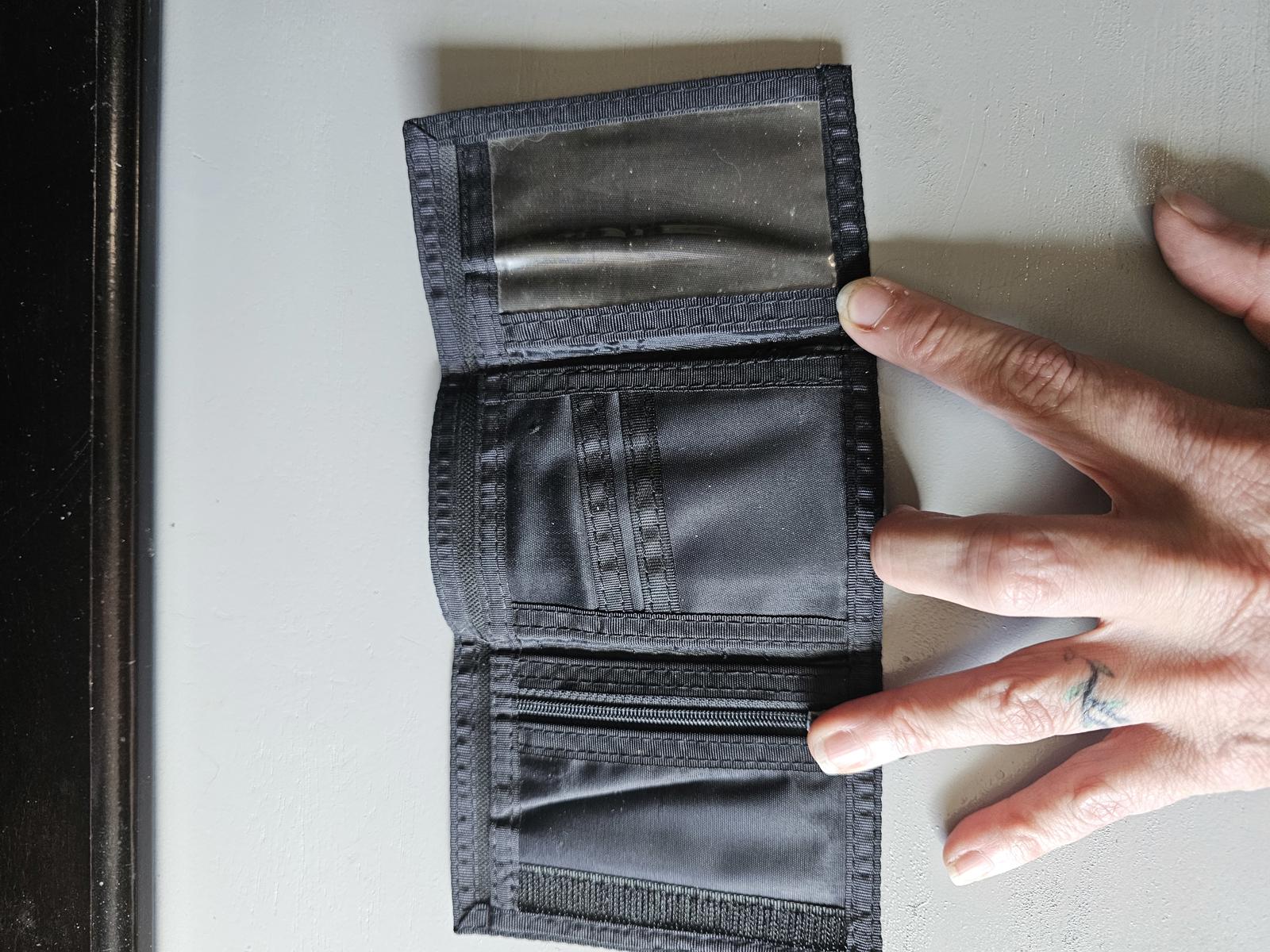 Vintage Michael Jordan Cologne Black Nylon Trifold Wallet – 1990s MJ Promo